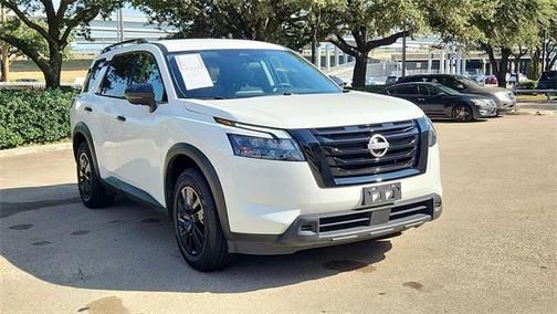 2025 Nissan Pathfinder SV FWD