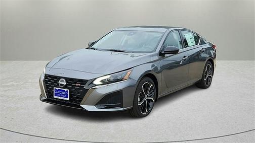 2025 Nissan Altima SR FWD