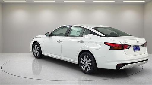 2025 Nissan Altima S FWD