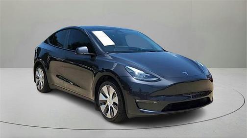 2024 Tesla Model Y Long Range Dual Motor All-Wheel Drive