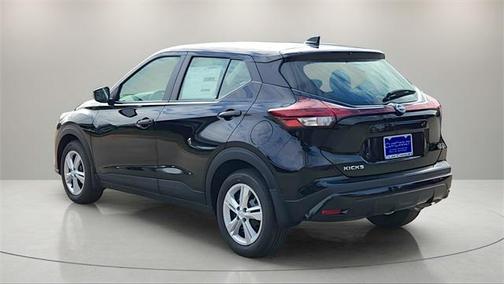 2025 Nissan Kicks S