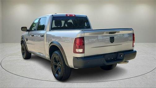 2024 RAM 1500 Classic Warlock Crew Cab 4x2 5'7' Box