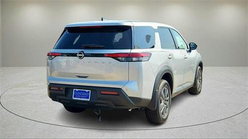 2025 Nissan Pathfinder S 4WD