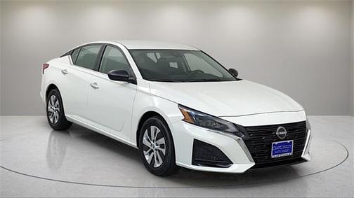 2025 Nissan Altima S FWD