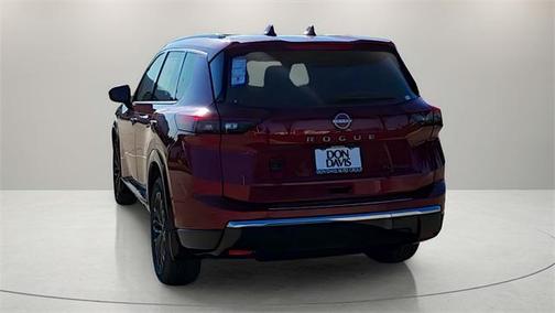 2025 Nissan Rogue Platinum