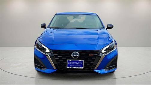 2025 Nissan Altima SR FWD