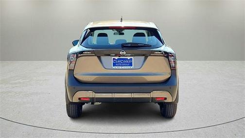 2025 Nissan Kicks S
