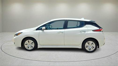 2023 Nissan Leaf S 40 kWh