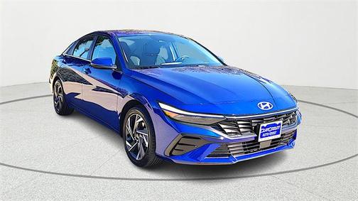 2025 Hyundai ELANTRA SEL