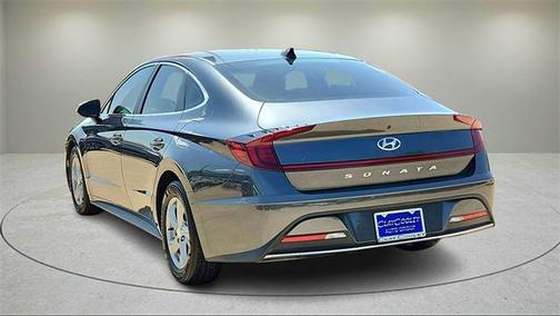 2023 Hyundai SONATA SE