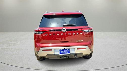 2025 Nissan Pathfinder Platinum FWD