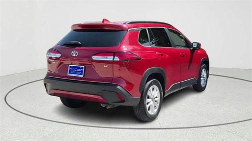 2022 Toyota Corolla Cross LE