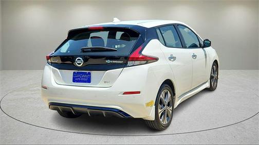 2022 Nissan Leaf SV 40 kWh