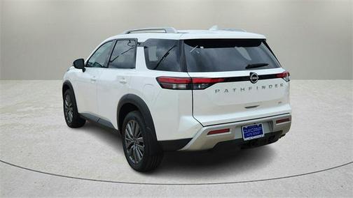 2025 Nissan Pathfinder SL FWD