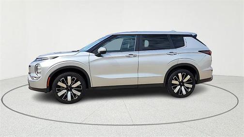 2025 Mitsubishi Outlander SE 2.5 2WD