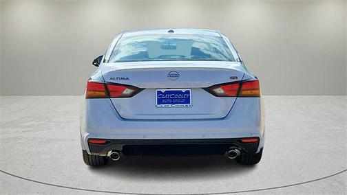 2025 Nissan Altima SR FWD