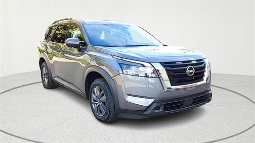 2024 Nissan Pathfinder SV FWD