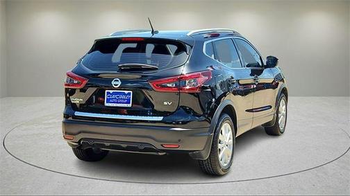 2022 Nissan Rogue Sport SV