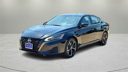 2023 Nissan Altima SR FWD