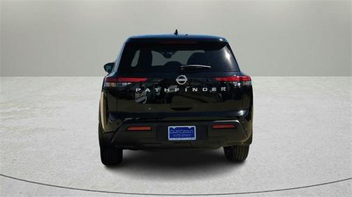 2025 Nissan Pathfinder S FWD