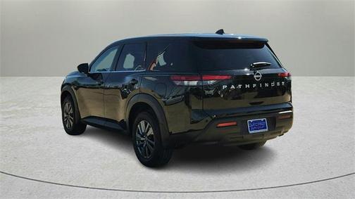 2025 Nissan Pathfinder S FWD