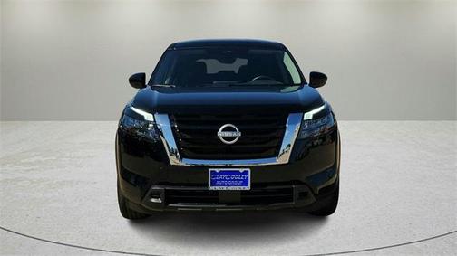 2025 Nissan Pathfinder S FWD