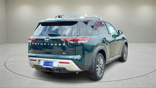 2025 Nissan Pathfinder SL FWD
