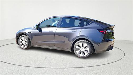 2024 Tesla Model Y Long Range Dual Motor All-Wheel Drive