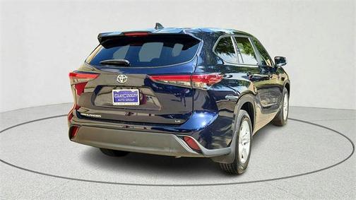 2023 Toyota Highlander LE