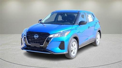 2025 Nissan Kicks S