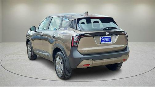 2025 Nissan Kicks S