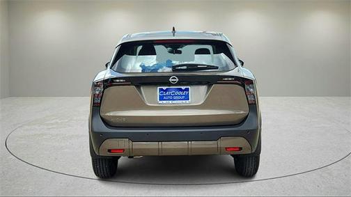2025 Nissan Kicks S
