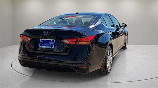 2025 Nissan Altima S FWD
