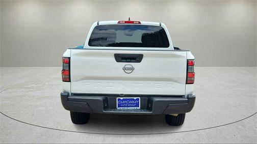 2024 Nissan Frontier S