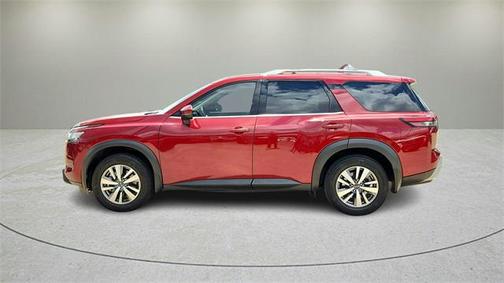 2023 Nissan Pathfinder SL FWD