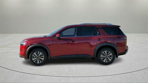 2023 Nissan Pathfinder SL FWD