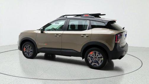 Canyon Bronze/Black 2027 Nissan Kicks SV