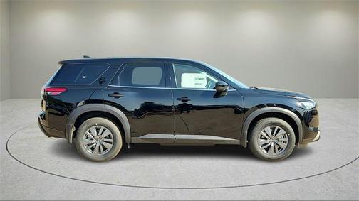 2025 Nissan Pathfinder S 4WD