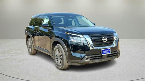 2025 Nissan Pathfinder S 4WD