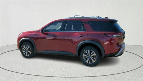 2023 Nissan Pathfinder SL FWD