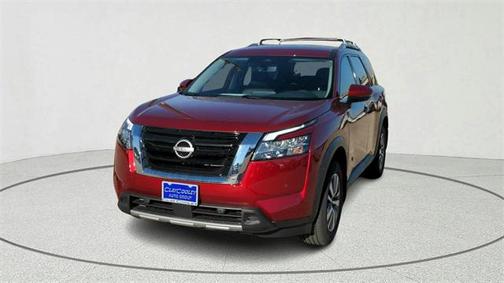 2023 Nissan Pathfinder SL FWD