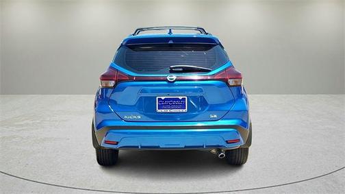 2021 Nissan Kicks SR