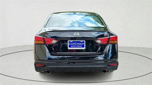 2023 Nissan Altima SR FWD