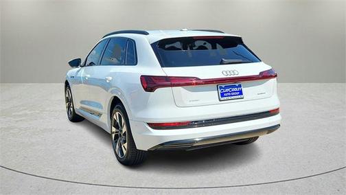 2021 Audi e-tron Premium