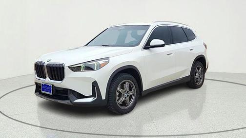 Alpine White 2023 BMW X1 xDrive28i