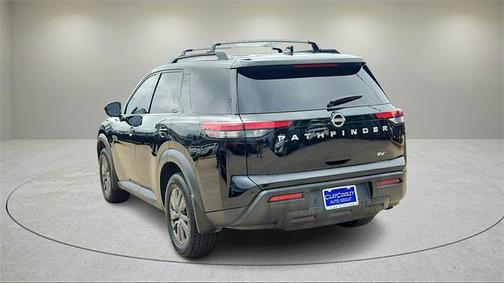 2022 Nissan Pathfinder SV 2WD