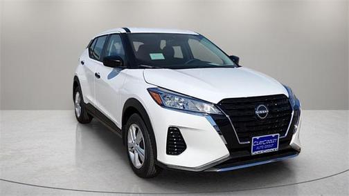 2025 Nissan Kicks S