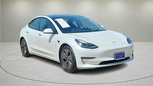 2021 Tesla Model 3 Standard Range Plus