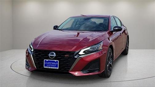 2025 Nissan Altima SR FWD