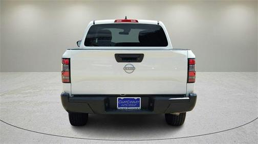 2024 Nissan Frontier S
